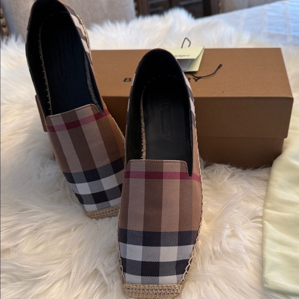 Burberry Multicolor Plaid Espadrilles 100% Authentic - Picture 6 of 9